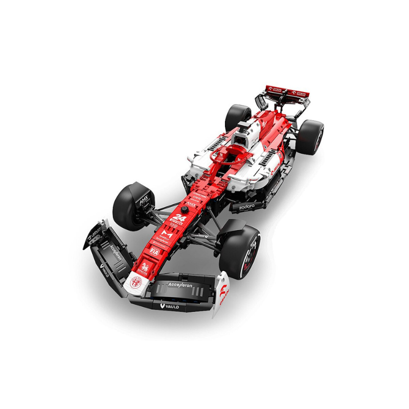 Alfa Romeo ORLEN C42 F1 Technic | 1.770 PCS – 1:8 Scale Model