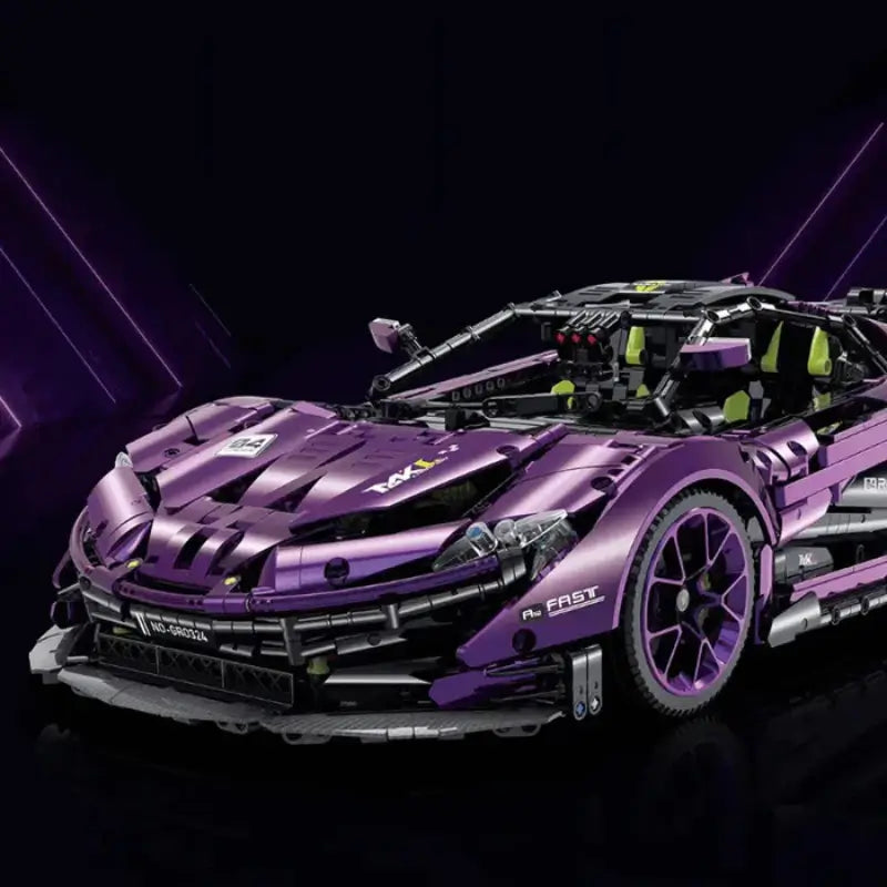 McLaren P1 GTR Technic | 3.567 PCS – 1:8 Scale Model