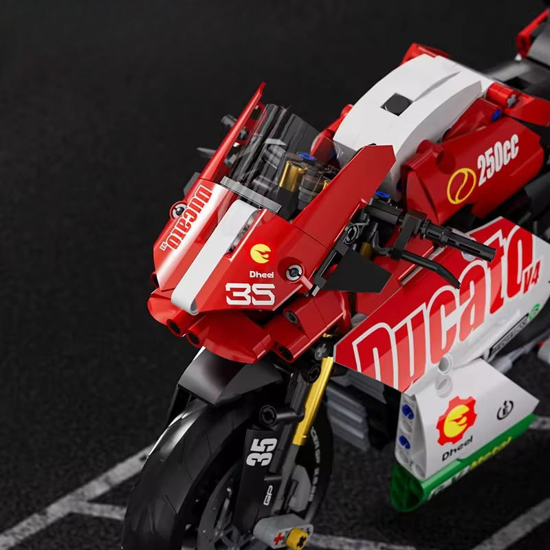 Ducati 1299 Panigale Technic | 833 PCS – 1:5 Scale Model