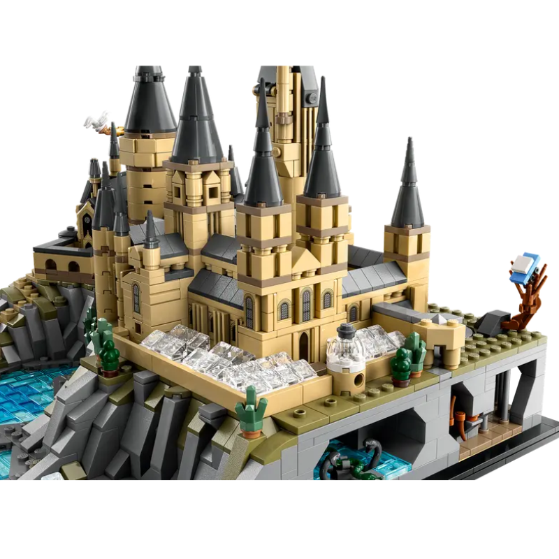 Hogwarts Castle & Grounds | 2660 PCS