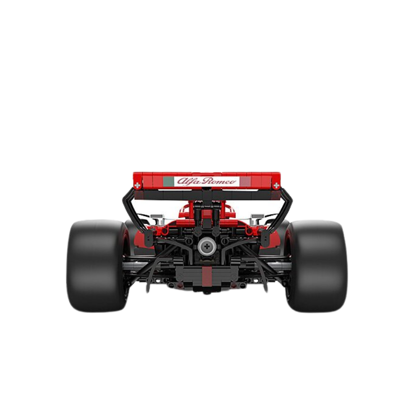 Alfa Romeo ORLEN C42 F1 Technic | 1.770 PCS – 1:8 Scale Model