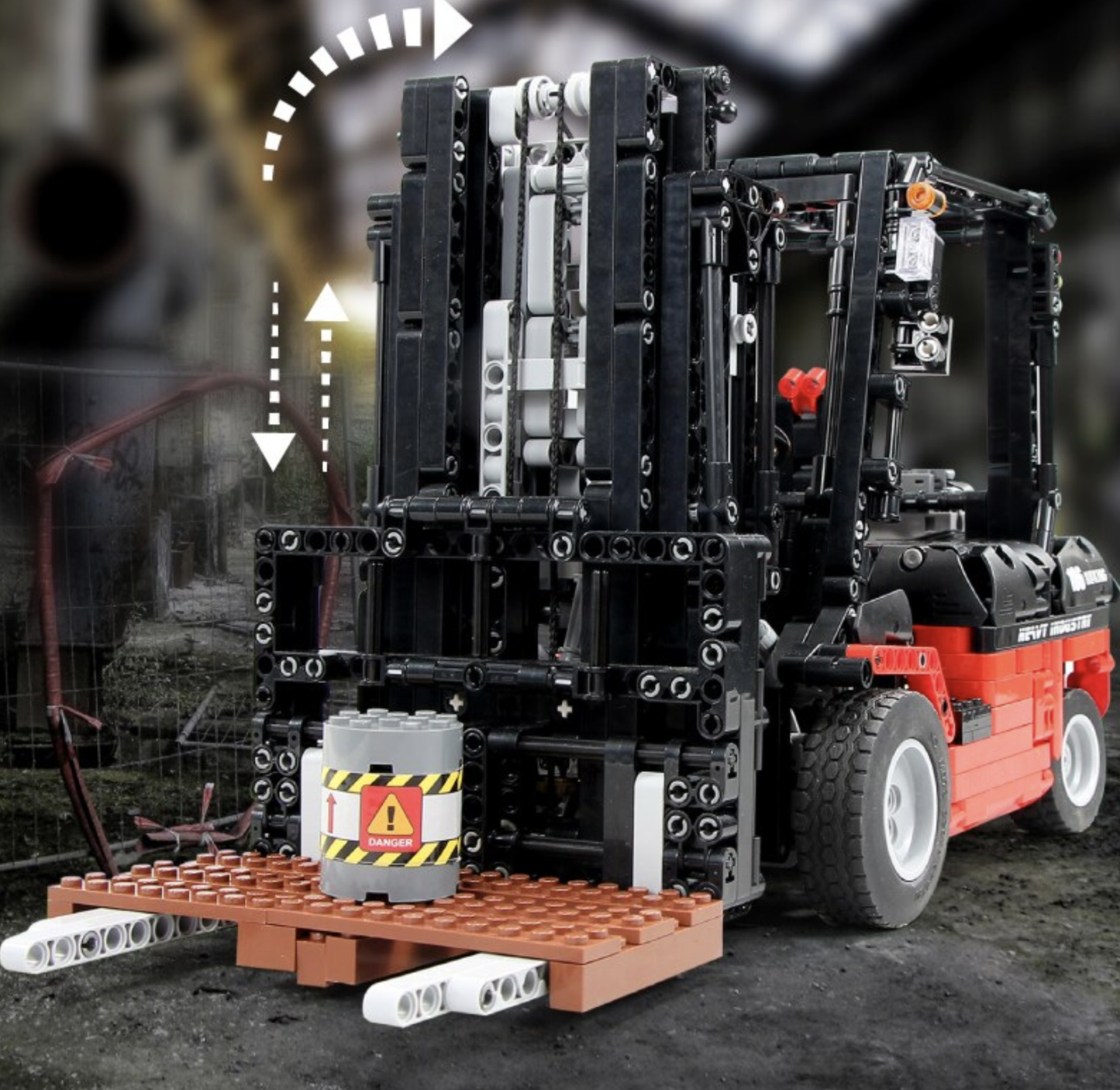 Remote Controlled Forklift 1718pcs