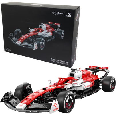 Alfa Romeo ORLEN C42 F1 Technic | 1.770 PCS – 1:8 Scale Model