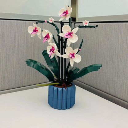 Orchid Building Set | 711 PCS