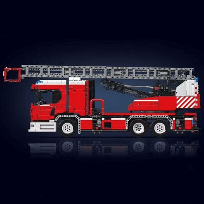 The Ultimate Firetruck 4885pcs