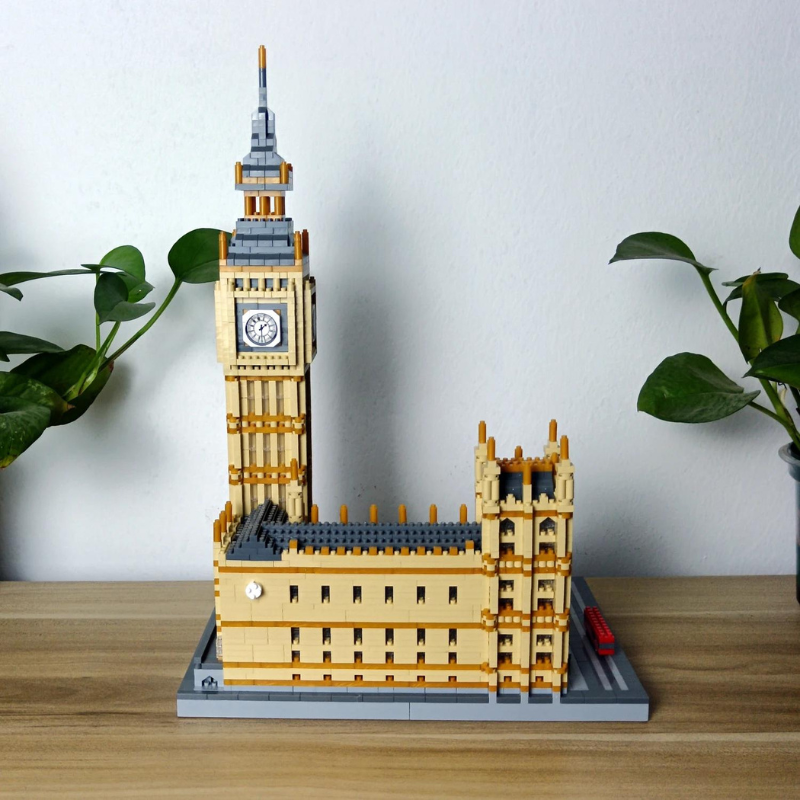 London Big Ben | 900 PCS