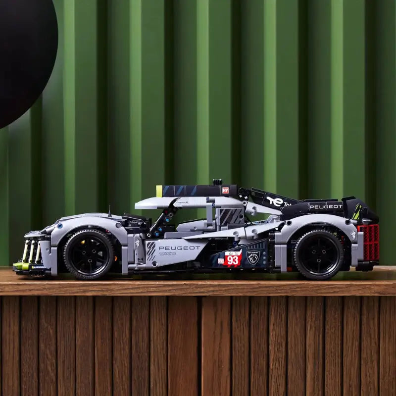 Peugeot 9X8 24H Le Mans Technic | 1.775 PCS – 1:8 Scale Model