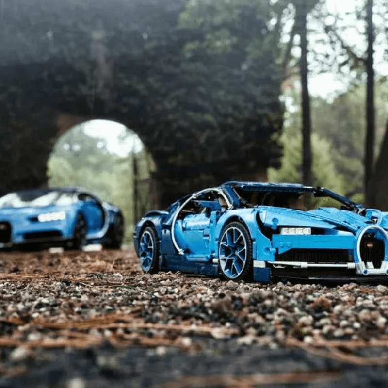 Bugatti Chiron Technic | 3.599 PCS – 1:8 Scale Model