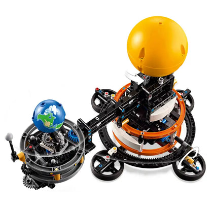 Earth and Moon in Orbit Technic | 526PCS