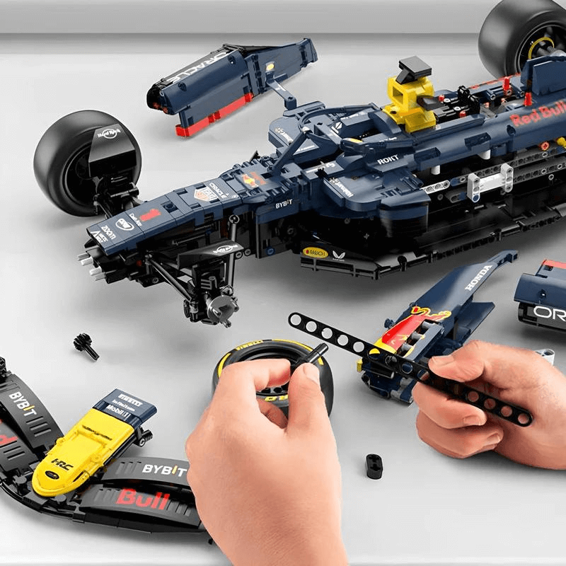 F1 Red Bull Racing Oracle Technic | 2.463 PCS – 1:8 Scale Model
